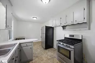 15 Duncan Rd, Greenville, SC 29617 - Photo 11