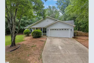 121 Confederate Lane, Greer, SC 29651 - Photo 3