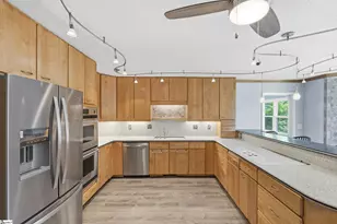 33 Tilbury Way, Greenville, SC 29609 - Photo 5