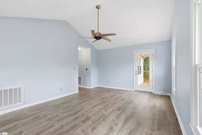 33 Tilbury Way, Greenville, SC 29609 - Photo 7