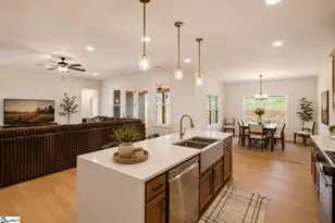 161 Meadow Park Dr, Easley, SC 29640 - Photo 13