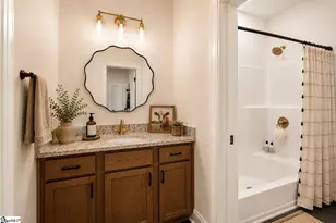 161 Meadow Park Dr, Easley, SC 29640 - Photo 29