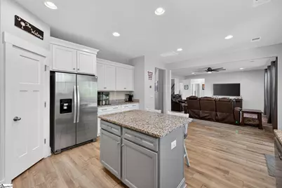 904 Lockhurst Drive, Simpsonville, SC 29681 - Photo 19