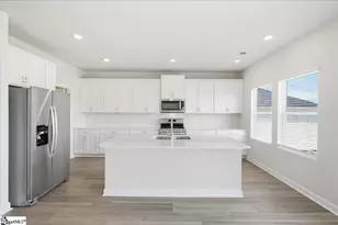 1545 Erindale Dr, Wellford, SC 29385 - Photo 9