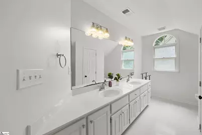 103 Harpers Ferry Court, Simpsonville, SC 29681 - Photo 15