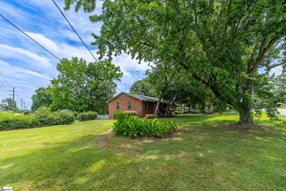 15 Ravensworth Road, Taylors, SC 29687 - Photo 3