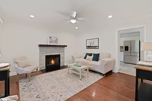 1031 Summit Dr, Greenville, SC 29609 - Photo 13