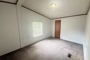 718 S Stockton Rd, Fountain Inn, SC 29644 - Photo 21