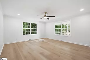 8 Overlook Ct, Greenville, SC 29609 - Photo 5