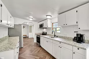 110 Stroup Ct, Waterloo, SC 29384 - Photo 9