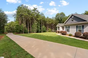 110 Gosnell Farmer Rd, Landrum, SC 29356 - Photo 33