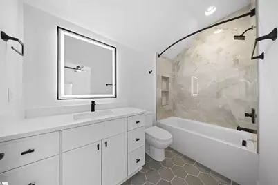 7 Beck Avenue, Greenville, SC 29605 - Photo 23