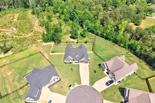 313 Blue Rock Ct, Travelers Rest, SC 29690 - Photo 41