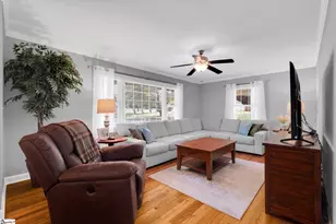 318 Gilstrap Dr, Liberty, SC 29657 - Photo 5
