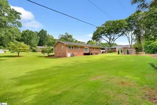 318 Gilstrap Dr, Liberty, SC 29657 - Photo 25