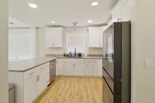 22 Bomar St, Inman, SC 29349 - Photo 7