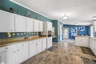 620 Courtland Way, Greer, SC 29651 - Photo 7