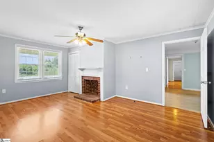 711 N Adair St, Clinton, SC 29325 - Photo 7
