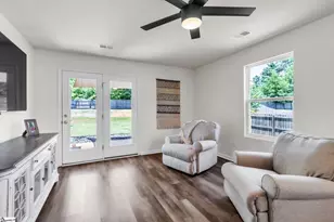 1216 Paramount Dr, Lyman, SC 29365 - Photo 7