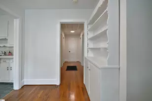 14 Tabor St, Greenville, SC 29609 - Photo 11