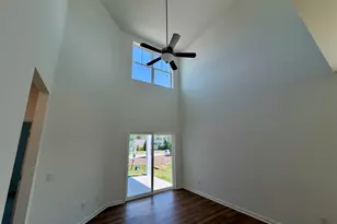 211 Toal Ct, Greenville, SC 29611 - Photo 5