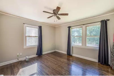 301 Fairmont Drive, Greenville, SC 29605 - Photo 9