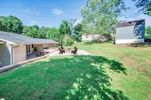 301 Fairmont Dr, Greenville, SC 29605 - Photo 33