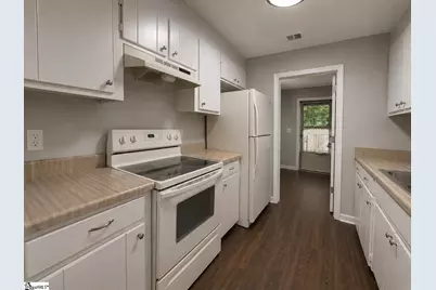 26 Oakwood Drive, Greenville, SC 29609 - Photo 5