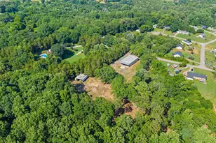 533 Crest Dr, Easley, SC 29640 - Photo 19