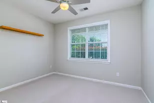 100 Daystrom Dr, Greer, SC 29651 - Photo 17
