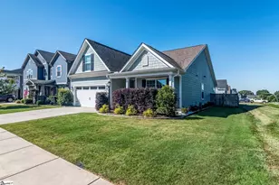 100 Daystrom Dr, Greer, SC 29651 - Photo 7