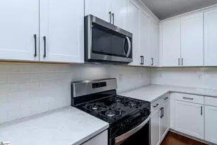 100 Daystrom Dr, Greer, SC 29651 - Photo 33