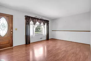 204 Parkdale Dr, Greenville, SC 29611 - Photo 3