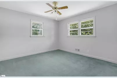 204 Parkdale Drive, Greenville, SC 29611 - Photo 11