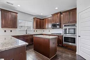 301 Bohannon Ct, Woodruff, SC 29388 - Photo 9