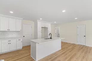 106 Otis St, Greenville, SC 29605 - Photo 11