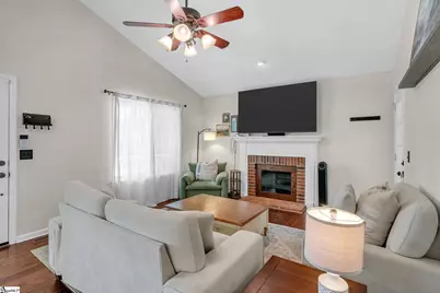 413 Fairdale Drive, Simpsonville, SC 29681 - Photo 5