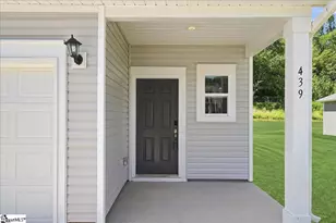 439 Upland Water Ct, Spartanburg, SC 29301 - Photo 3