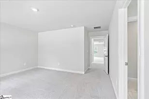 439 Upland Water Ct, Spartanburg, SC 29301 - Photo 17