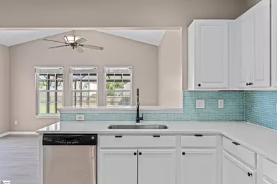 424 Sweeny Court, Boiling Springs, SC 29316 - Photo 17