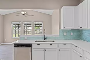 424 Sweeny Ct, Boiling Springs, SC 29316 - Photo 17