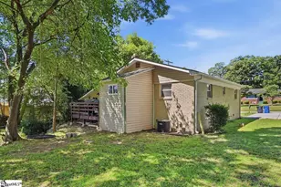 317 Beatrice St, Greenville, SC 29611 - Photo 15