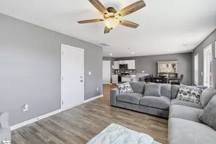 206 Christopher St, Duncan, SC 29334 - Photo 5