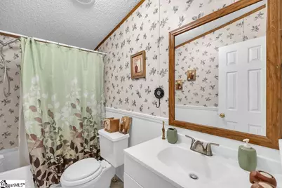 90 E Stagecoach Road, Cross Hill, SC 29332 - Photo 7