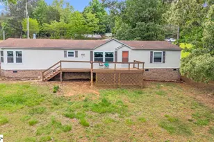 90 E Stagecoach Rd, Cross Hill, SC 29332 - Photo 1
