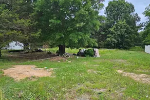 303 Dillon Dr, Clinton, SC 29325 - Photo 1