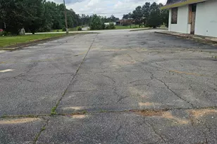 1051 W C Dobbins Hwy, Clinton, SC 29325 - Photo 7