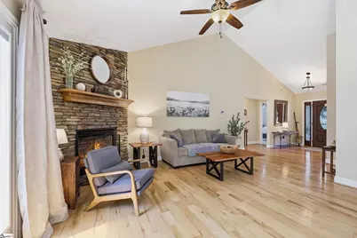 28 Goodwin Farms Court, Travelers Rest, SC 29690 - Photo 7
