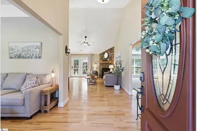 28 Goodwin Farms Court, Travelers Rest, SC 29690 - Photo 3