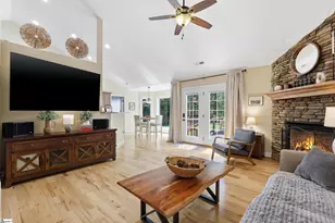 28 Goodwin Farms Ct, Travelers Rest, SC 29690 - Photo 5